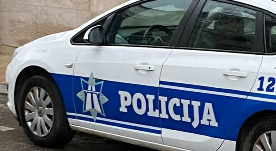 policija crna gora .webp